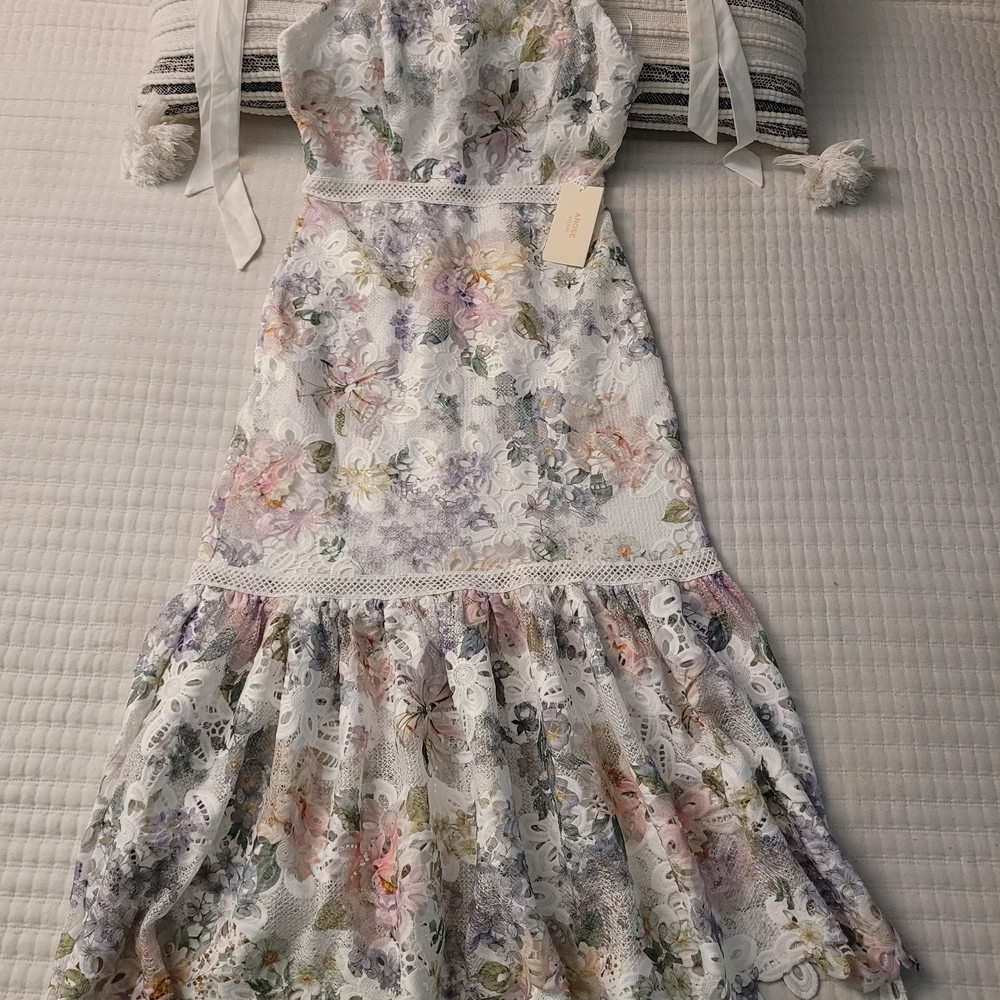 Floral Lace Midi Dress